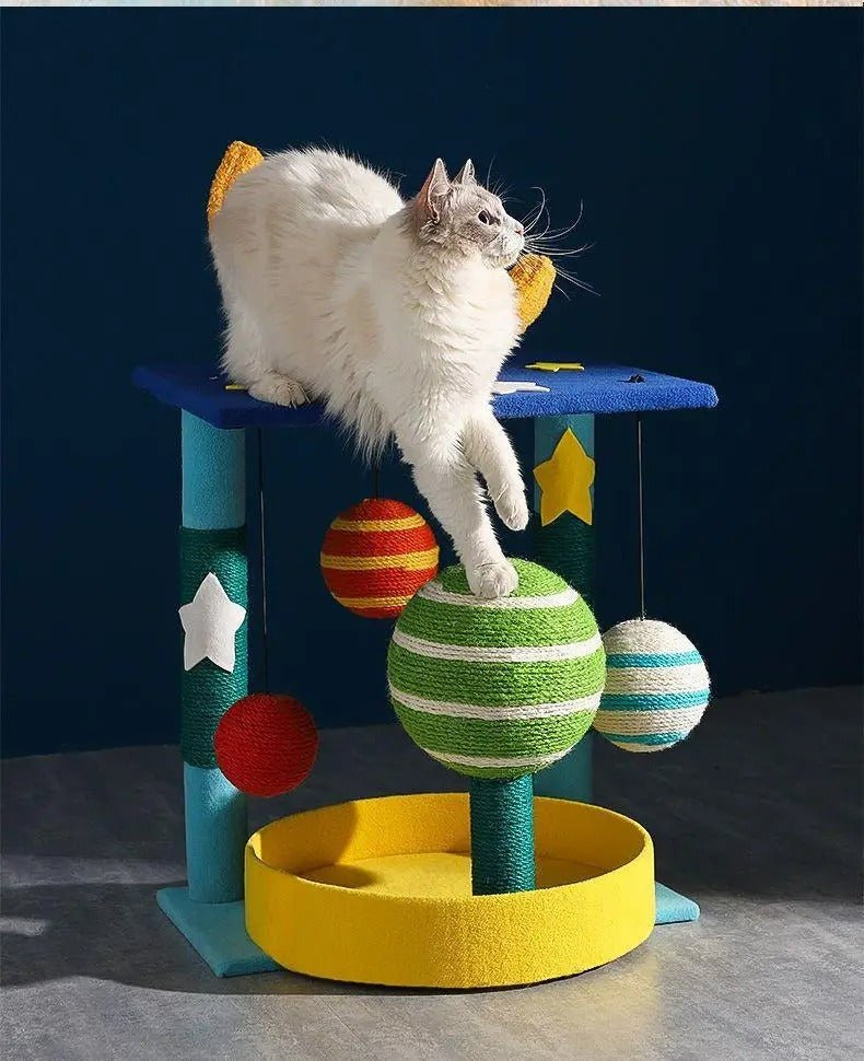 arbre a chat design forme galaxie chat birman planete