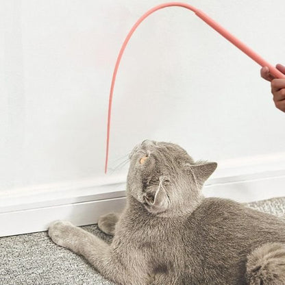 Jouet pour chat baton imitation queue rat modele rose chartreux joue